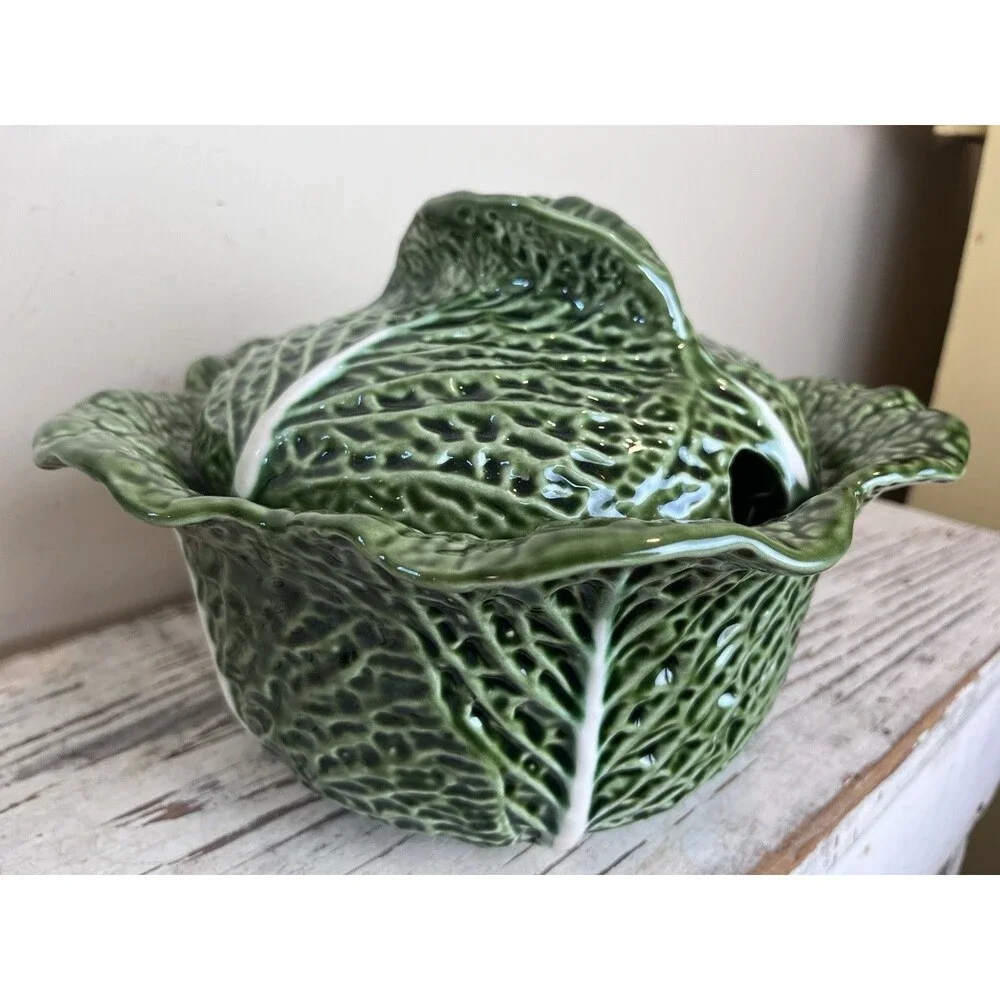 Vintage Majolica Portugal Cabbage Green Lidded Tureen 10.5” x 8” READ